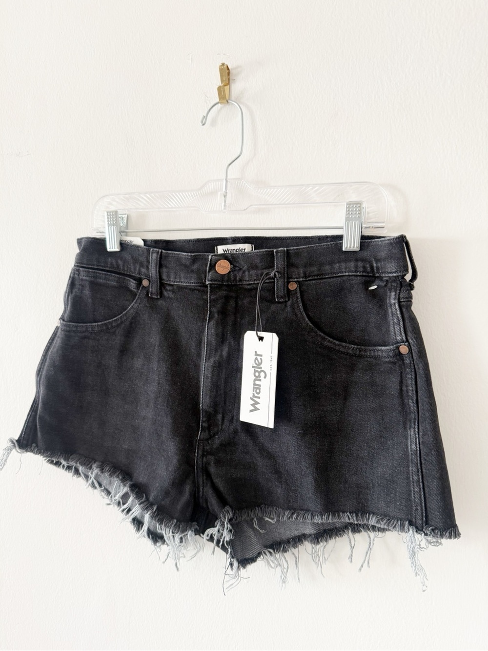 NEW Wrangler Black Denim Jean Cutoff Festival Shorts Night Fever Size 29 - Picture 2 of 4
